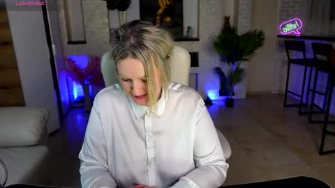 mariemlui online show from 03/22/26, 07:50