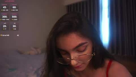 Snapshot of mariena_ chatting on 03/03/26, 12:28 Mia online show from 03/03/26, 12:28