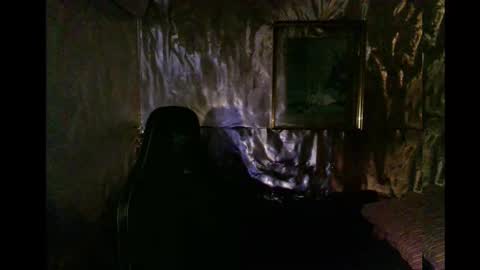 Snapshot of mariettee chatting on 02/14/25, 02:02 Djpegasus online show from 02/14/25, 02:02