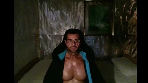 Snapshot of mariettee chatting on 02/27/25, 01:17 Djpegasus online show from 02/27/25, 01:17