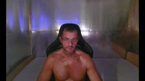 Snapshot of mariettee chatting on 10/08/25, 08:34 Djpegasus online show from 10/08/25, 08:34