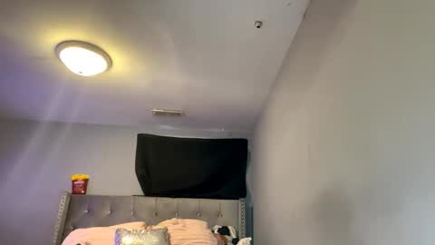 eMariexxx online show from 11/29/25, 07:17