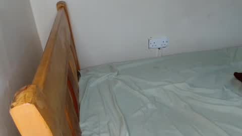 Snapshot of marigold_gift chatting on 06/14/26, 03:58 gold online show from 06/14/26, 03:58