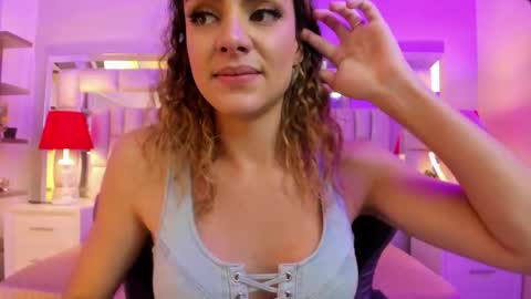 mariiahneedles online show from 02/22/26, 01:51