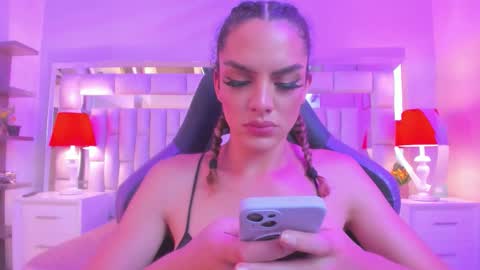 mariiahneedles online show from 03/08/26, 03:54