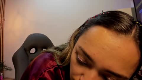 mariiajose_cruz online show from 02/25/26, 11:31