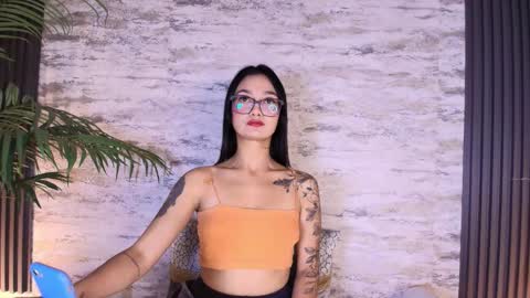 Snapshot of mariianadiaz1_ chatting on 02/25/26, 02:16 Maryyy online show from 02/25/26, 02:16