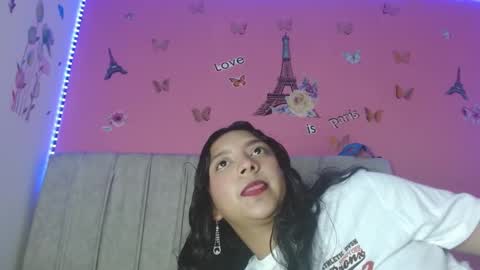 Snapshot of mariilulp303av chatting on 01/10/25, 05:58 Marilu online show from 01/10/25, 05:58