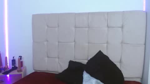 Snapshot of mariilulp303av chatting on 01/24/25, 12:42 Marilu online show from 01/24/25, 12:42