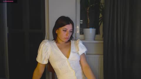 Mari online show from 11/29/25, 09:18