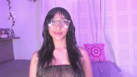 Snapshot of marijaneh chatting on 09/15/25, 09:53 Luna Dulk online show from 09/15/25, 09:53