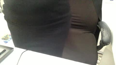 Snapshot of marikapikkola chatting on 07/24/26, 01:53 Mary... online show from 07/24/26, 01:53