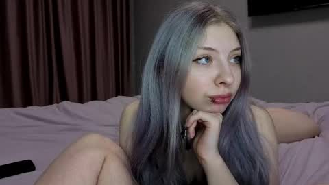 Snapshot of marikorin chatting on 02/21/25, 09:43 Mariko and Rin online show from 02/21/25, 09:43