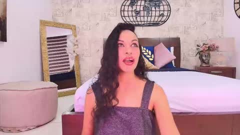 MARIYLN BLAKE  online show from 11/14/25, 01:21