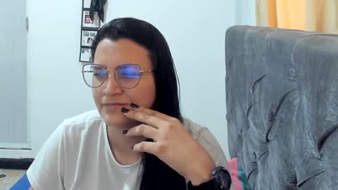 Snapshot of marilyn_garcia chatting on 01/08/25, 07:45 MARILYN SEXY online show from 01/08/25, 07:45