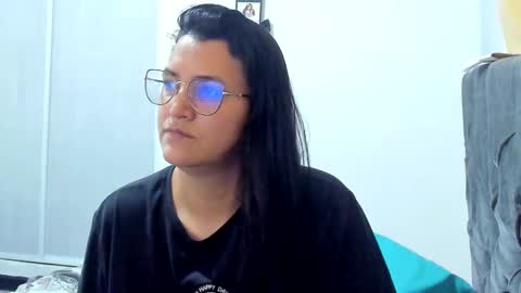 Snapshot of marilyn_garcia chatting on 01/12/25, 01:00 MARILYN SEXY online show from 01/12/25, 01:00