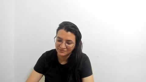 Snapshot of marilyn_garcia chatting on 09/16/25, 01:12 MARILYN SEXY online show from 09/16/25, 01:12