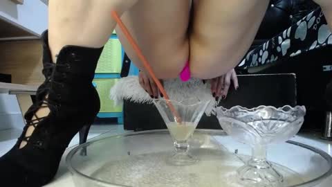 Snapshot of marilyn_jon3s chatting on 12/15/24, 09:53 marilyn_jon3s online show from 12/15/24, 09:53