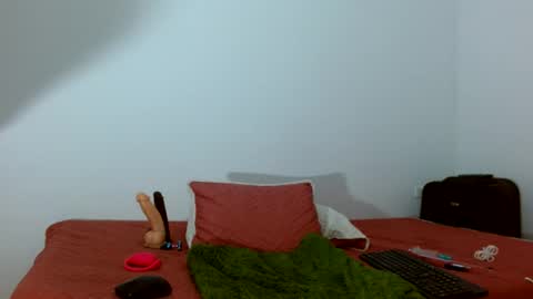 Snapshot of marilynbeautifullyhairy chatting on 07/08/26, 02:27 marilyn online show from 07/08/26, 02:27