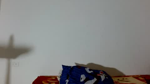 Snapshot of marilynbeautifullyhairy chatting on 07/16/26, 01:50 marilyn online show from 07/16/26, 01:50