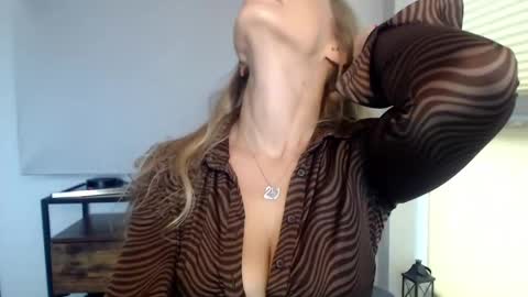 Snapshot of marilyndevilish chatting on 01/18/25, 11:32 MarilynDevilish online show from 01/18/25, 11:32