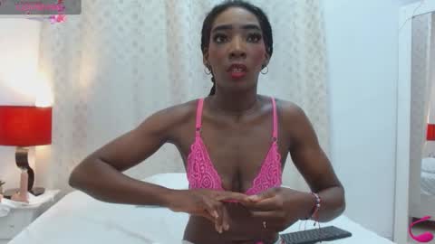 Snapshot of marilynrios_12 chatting on 02/03/25, 07:42 MarilynRios 12 online show from 02/03/25, 07:42