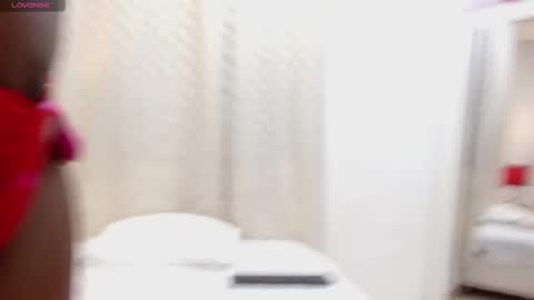 Snapshot of marilynrios_12 chatting on 03/11/25, 07:47 MarilynRios 12 online show from 03/11/25, 07:47