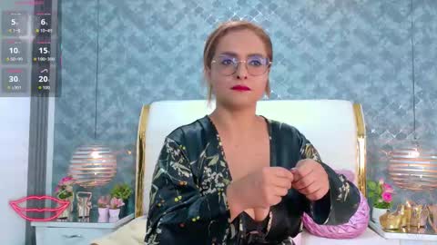 Marilyn Vega online show from 01/11/26, 02:44