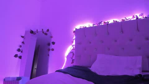 Marin kitoko online show from 12/13/24, 03:38