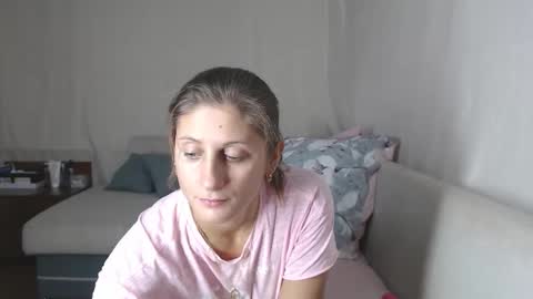 FOREVER YOURS online show from 10/31/25, 07:48