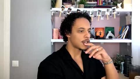 MarinaxMonroe online show from 10/17/25, 02:19