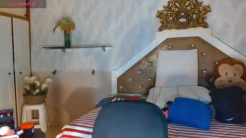 Nathaly online show from 09/19/25, 08:20