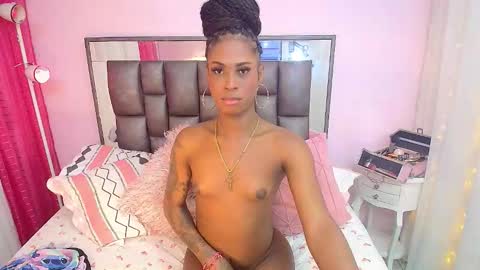 Nathaly online show from 10/23/25, 02:05