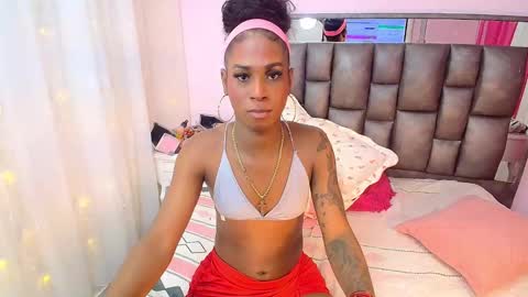 Nathaly online show from 11/10/25, 04:17