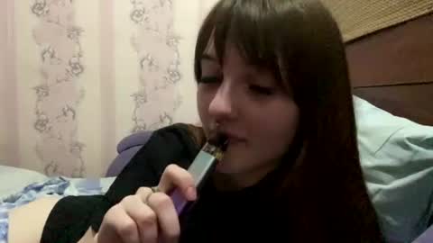 Mari online show from 06/12/26, 04:50