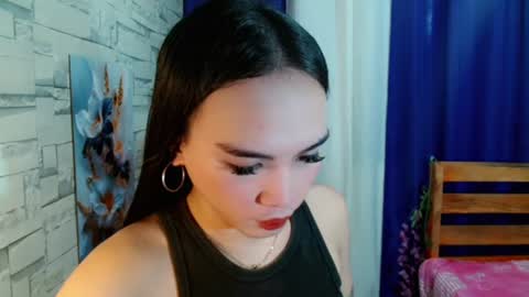 Snapshot of marishkafoxx chatting on 06/21/26, 03:53 marishka online show from 06/21/26, 03:53