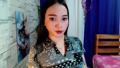 Snapshot of marishkafoxx chatting on 06/23/26, 12:03 marishka online show from 06/23/26, 12:03