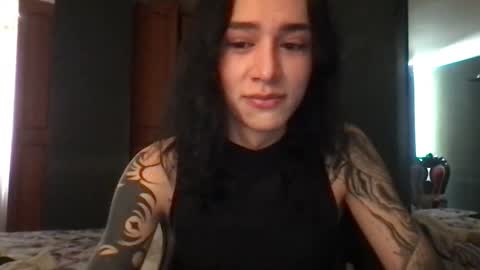 Snapshot of marishkah chatting on 05/19/26, 03:51 Marishka online show from 05/19/26, 03:51