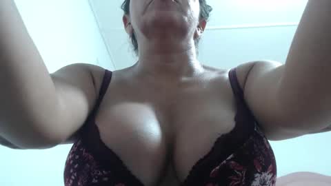 mariska_69 online show from 11/23/25, 11:10