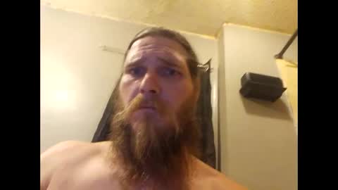 Snapshot of marius02385 chatting on 01/25/25, 10:50 marius02385 online show from 01/25/25, 10:50