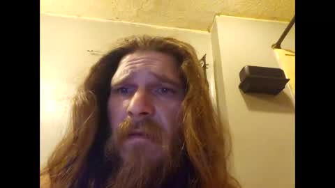 Snapshot of marius02385 chatting on 01/28/25, 11:17 marius02385 online show from 01/28/25, 11:17