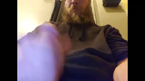 Snapshot of marius02385 chatting on 03/04/25, 11:54 marius02385 online show from 03/04/25, 11:54