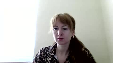 mariza_love359092 online show from 04/21/26, 09:48