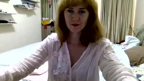 Snapshot of marizafouset chatting on 07/18/26, 11:36 MarizaFouset online show from 07/18/26, 11:36