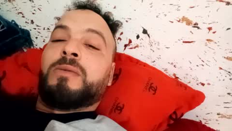 Snapshot of mark1ar chatting on 12/18/24, 12:10 mark1ar online show from 12/18/24, 12:10