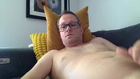 Snapshot of mark32571 chatting on 06/22/26, 10:01 Little Mark online show from 06/22/26, 10:01