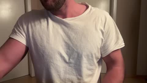 Snapshot of mark9222222 chatting on 01/15/25, 09:41 mark9222222 online show from 01/15/25, 09:41