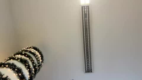 Snapshot of mark__39 chatting on 12/16/25, 09:47 Mark online show from 12/16/25, 09:47