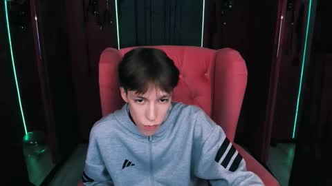 Mark online show from 10/27/25, 10:52