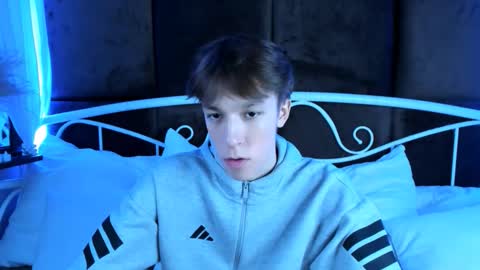 Mark online show from 11/17/25, 10:54